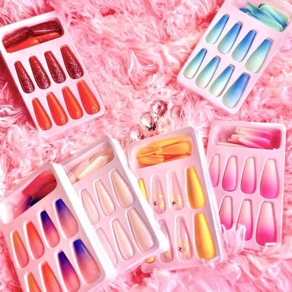 Barbie Drip Set - Picture 2 of 2